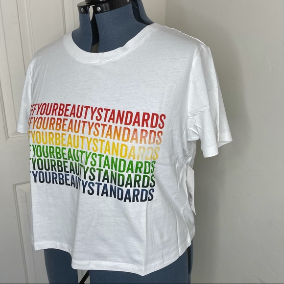 Fashion To Figure EYBS White Crop Tee NWT 1X & 2X - Picture 6 of 14